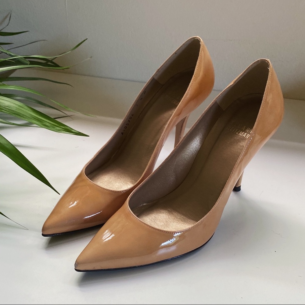 Stuart Weitzman Patent Nude Pumps